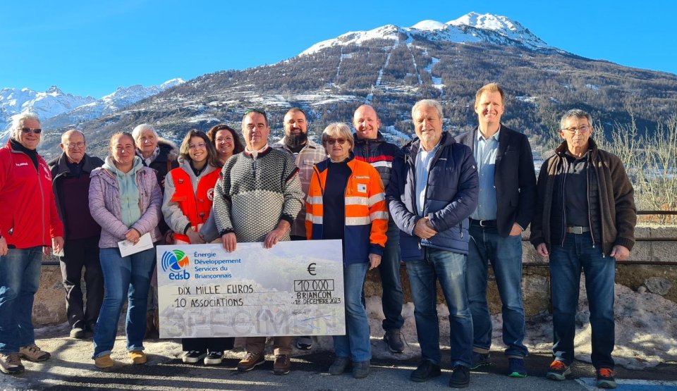 Remise de chèque associations Briançon