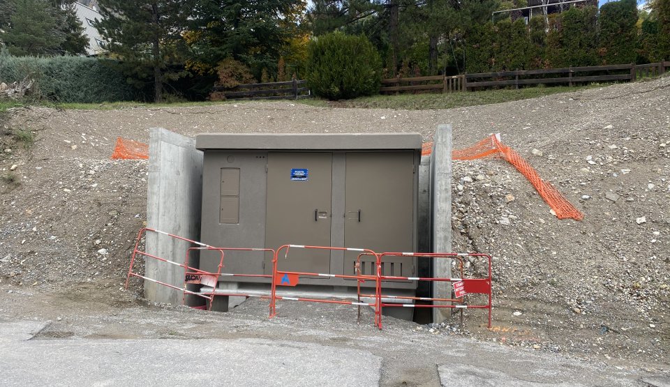 Poste source